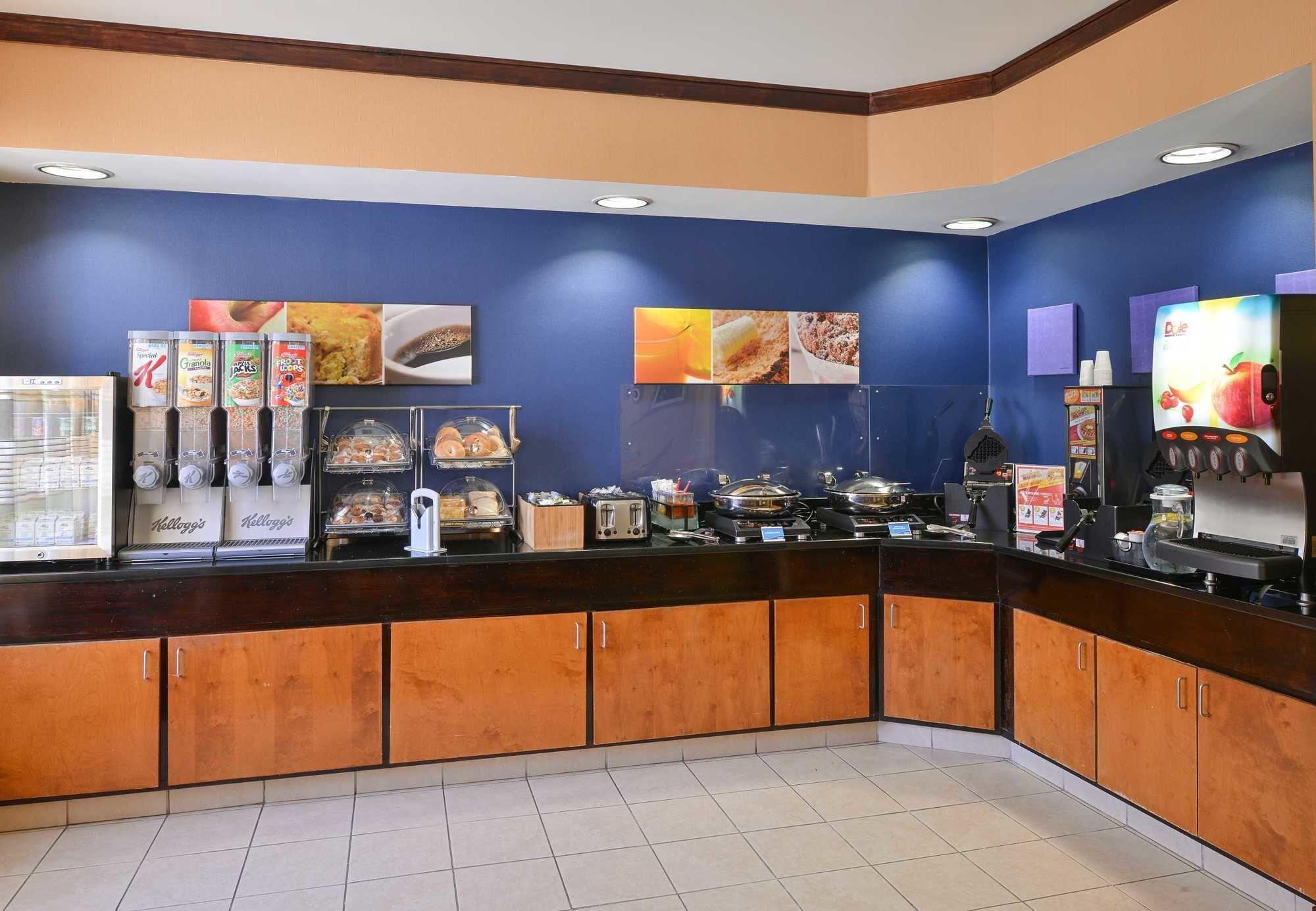 Fairfield Inn And Suites Charleston North/University Area North Charleston Esterno foto