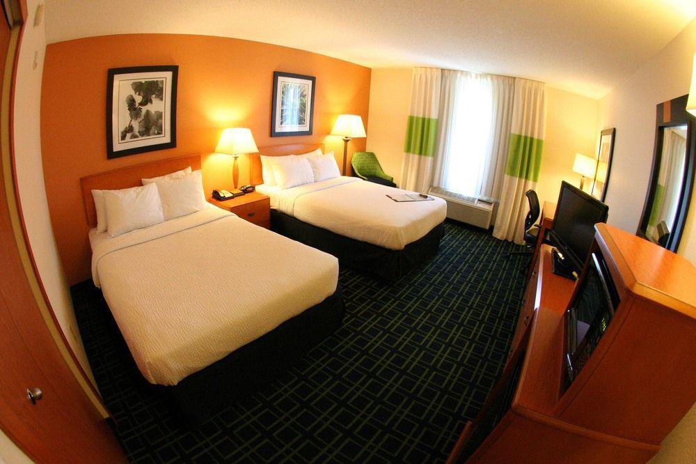 Fairfield Inn And Suites Charleston North/University Area North Charleston Esterno foto