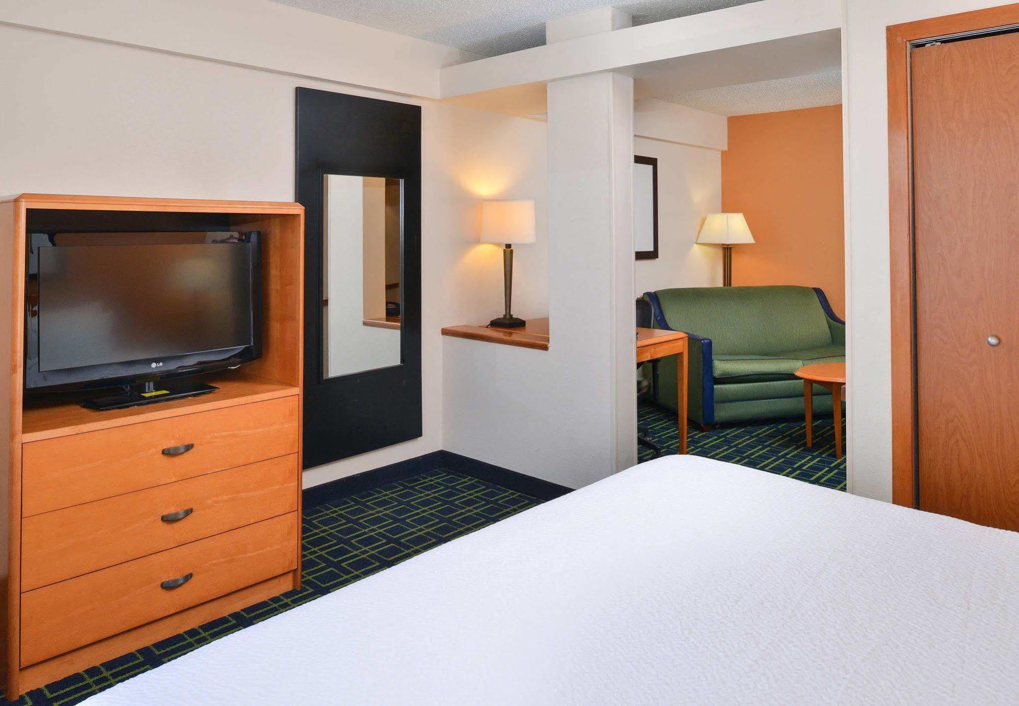 Fairfield Inn And Suites Charleston North/University Area North Charleston Esterno foto